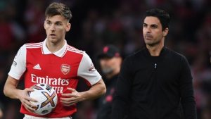 cầu thủ Kieran Tierney và HLV Arteta có thể đang xích mích